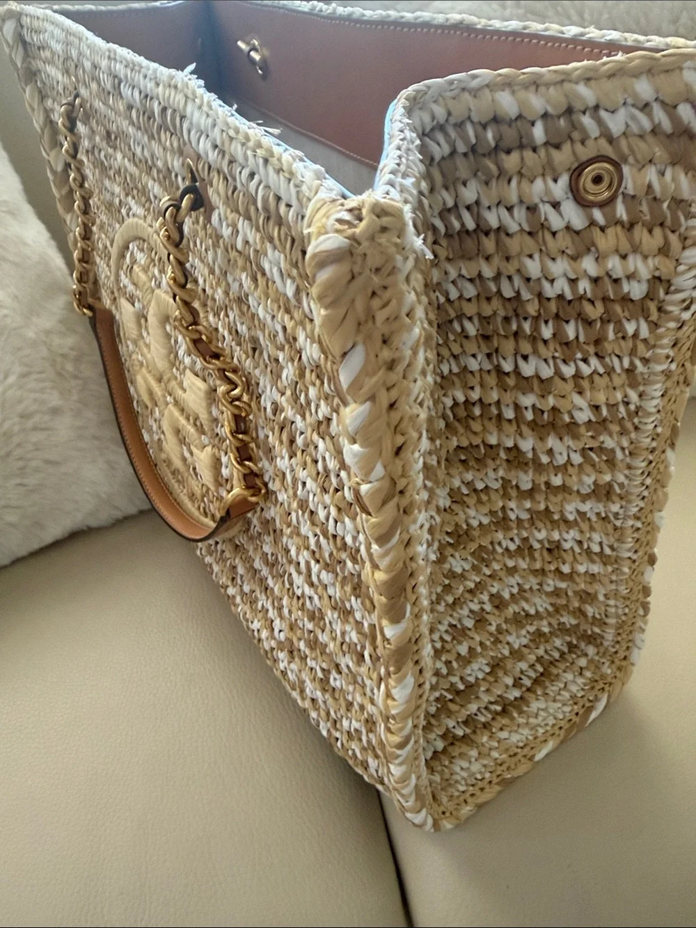 Tory Burch Woven Straw Logo Tote in Natural and Beige